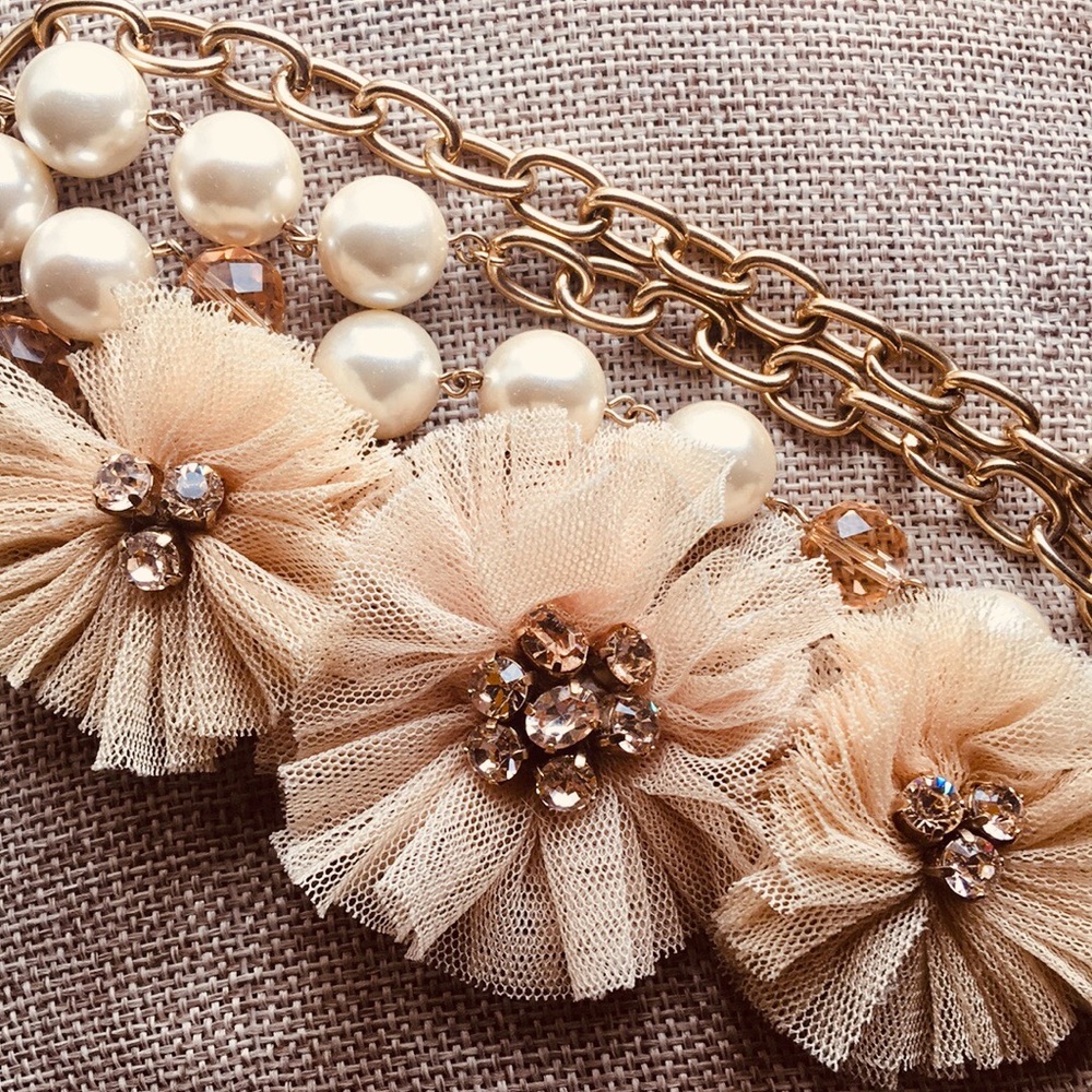 Tulle Flower Pearl Crystal Golden Chain Necklace Belt